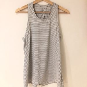 (NWOT) Gap Workout Open-Back Tank